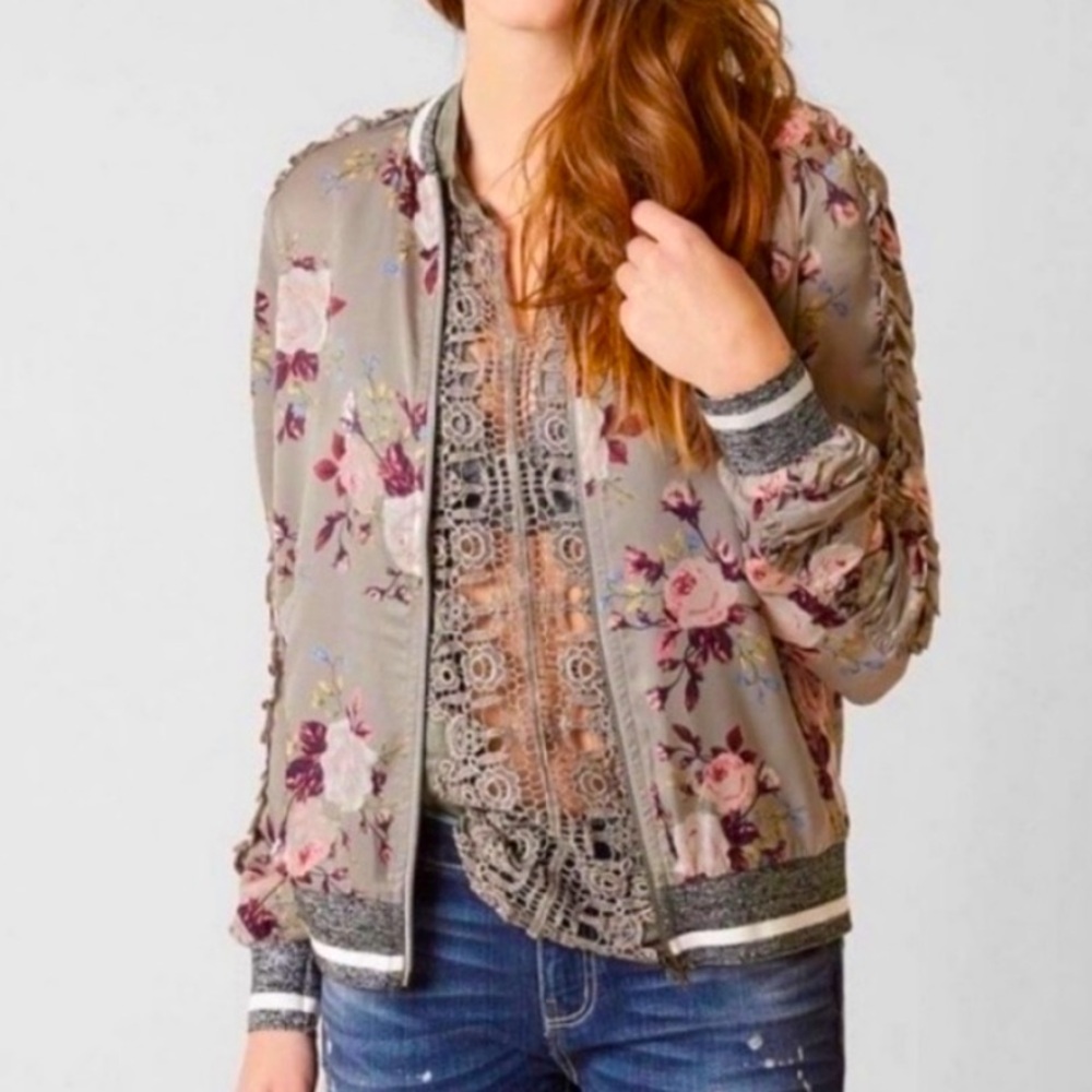 Buckle Gimmicks Floral Jacket